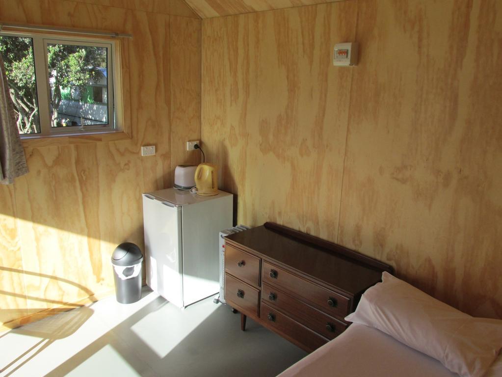 Fernwood Holiday Park モトゥイーカ 部屋 写真